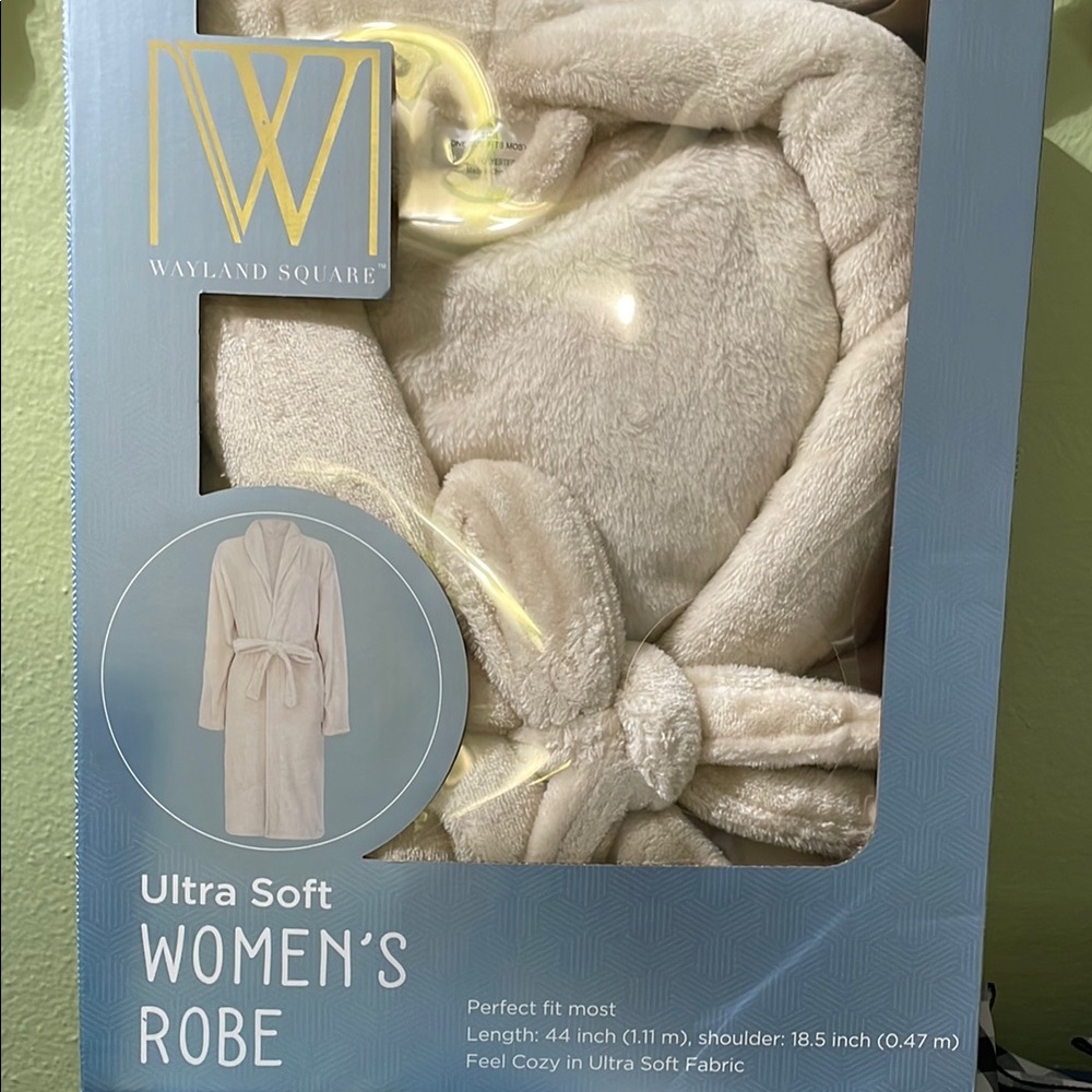 Women's Plush Robe - Cream